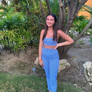 Meet your Posher, Lejla